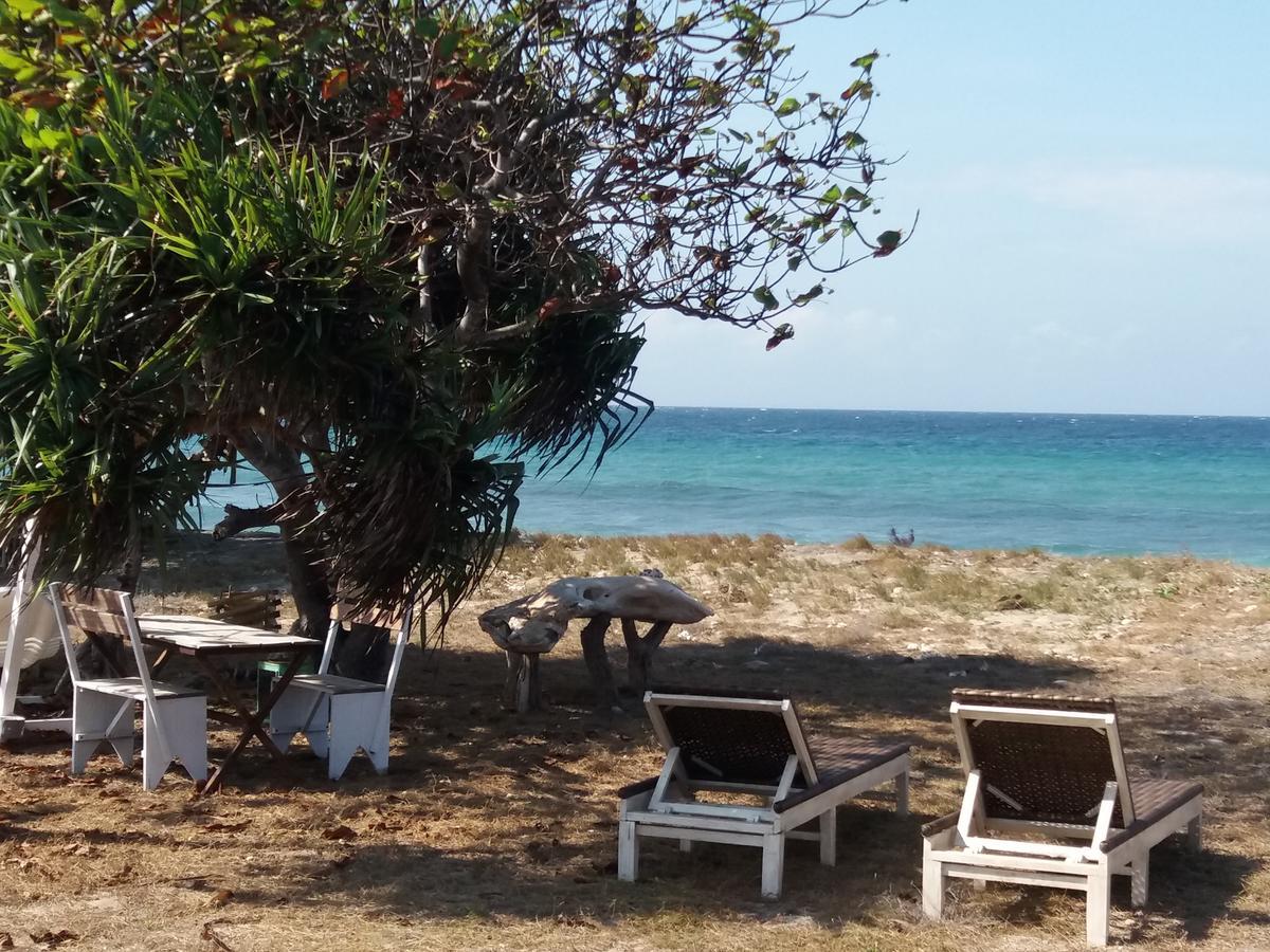 Wera Beach Kadumbul Екстер'єр фото