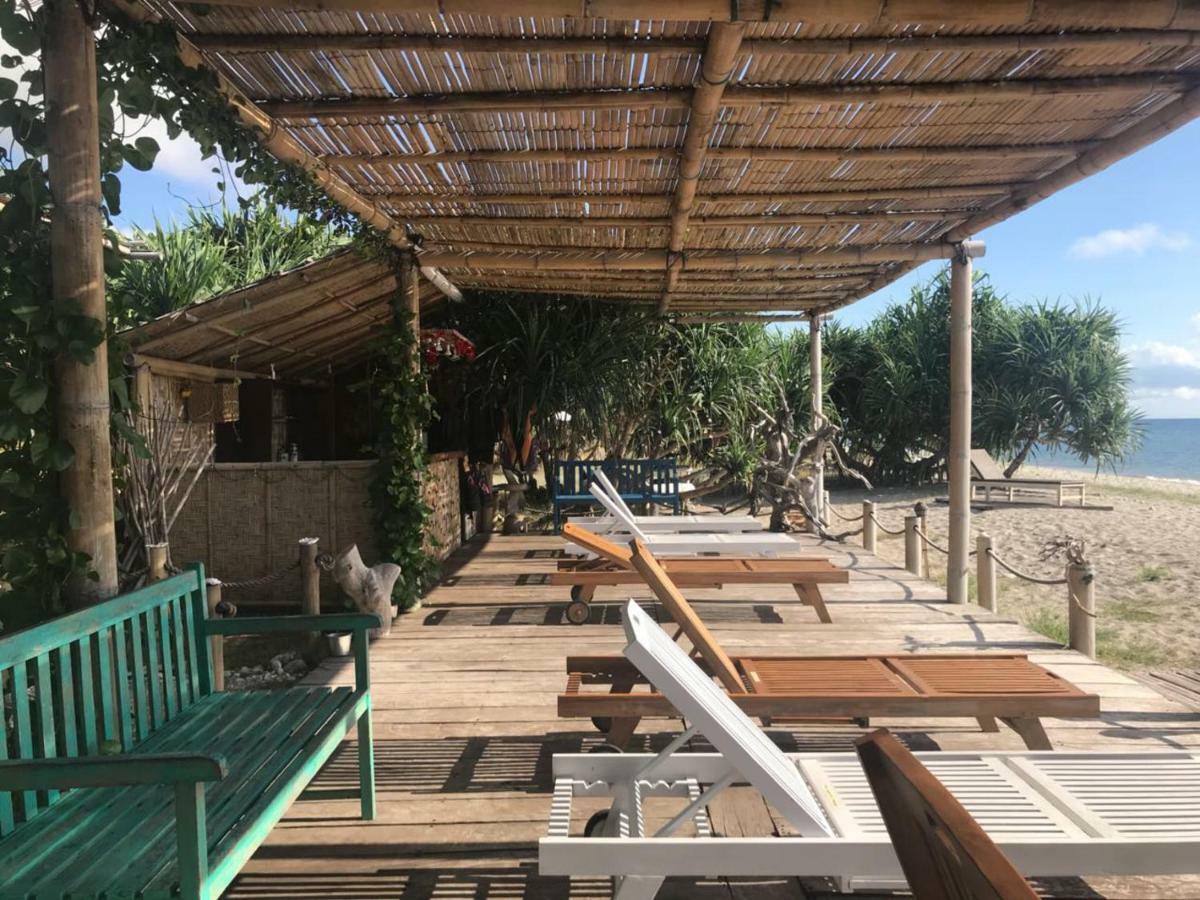 Wera Beach Kadumbul Екстер'єр фото