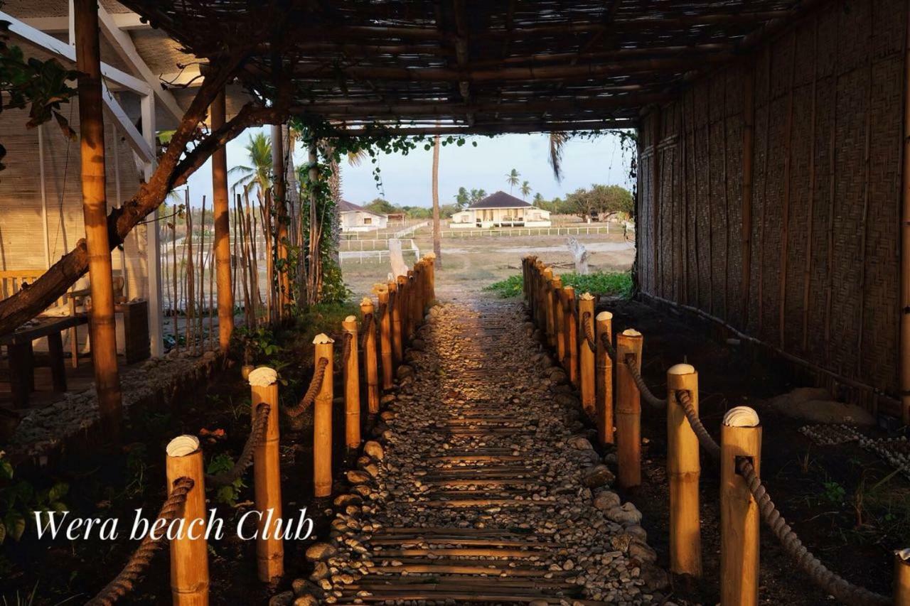 Wera Beach Kadumbul Екстер'єр фото